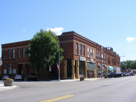 Street scene, Mapleton Minnesota, 2014