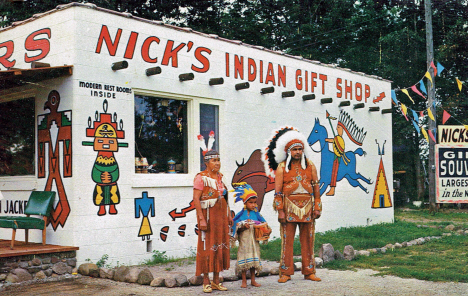 Nick's Indian Gift Shop, Onamia Minnesota, 1956