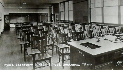 Physic Labratory, Owatonna Minnesota, 1940's?