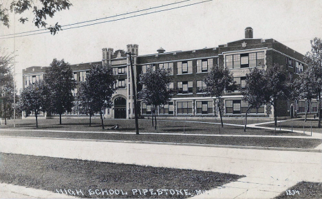 High School, Pipestone Minnesota, 1922
