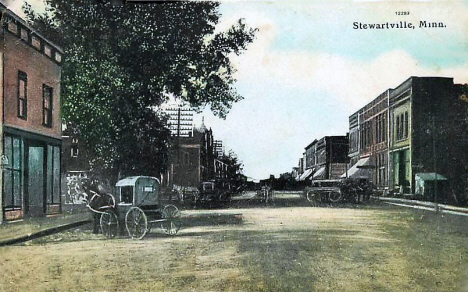 Street scene, Stewartville Minnesota, 1911