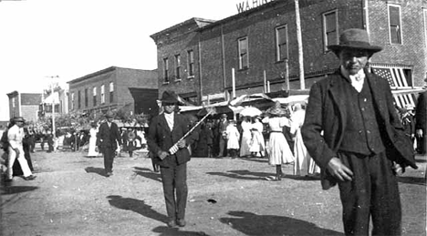 Parade, Truman Minnesota, 1906