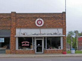 Bullseye Antiques, Truman Minnesota