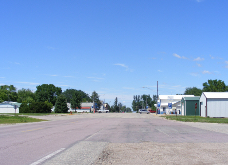 Street scene, Waldorf Minnesota, 2014