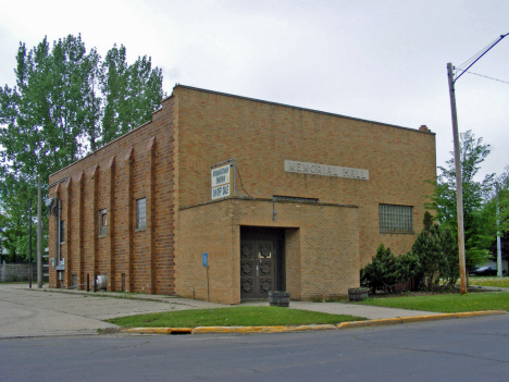 Former Memorial Hall, Winnebago Minnesota, 2014