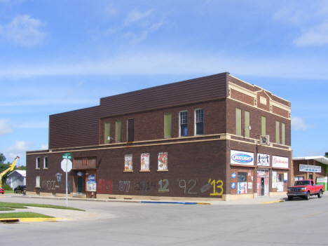 Street scene, Adrian Minnesota, 2014