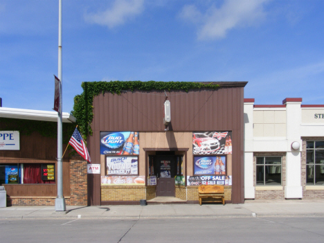 Street scene, Adrian Minnesota, 2014