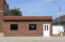 Office of Carl Hallum DDS, Adrian Minnesota