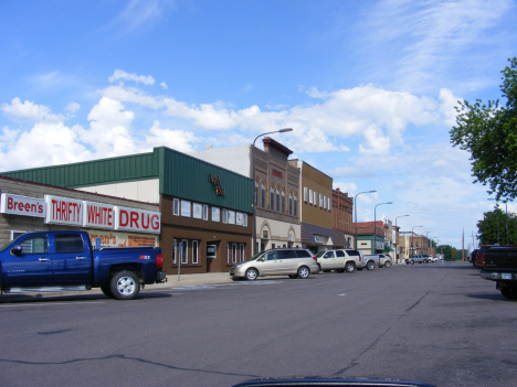 Street scene, Benson Minnesota, 2014