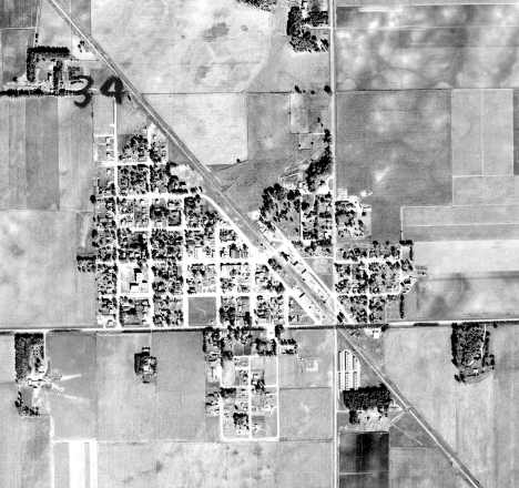 Aerial view, Comfrey Minnesota, 1955