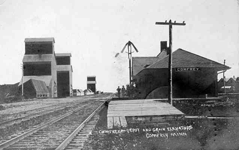 Depot and grain elevators, Comfrey Minnesota, 1909