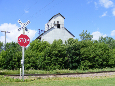 Grain elevator, Correll Minnesota, 2014