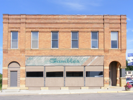 Former Gambles Store, Currie Minnesota, 2014
