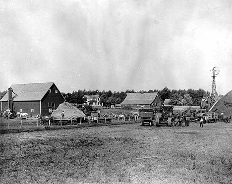 Charles Stark farm near Darfur Minnesota, 1917