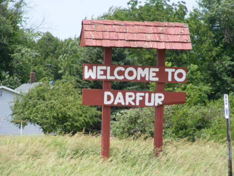 Welcome sign, Darfur Minnesota, 2014