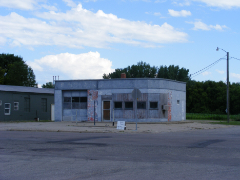 Street scene, De Graff Minnesota, 2014