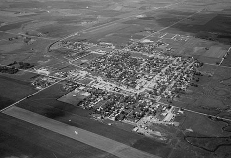 Aerial view, Edgerton Minnesota, 1983