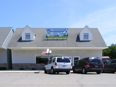 Grocery Store, Edgerton Minnesota, 2014