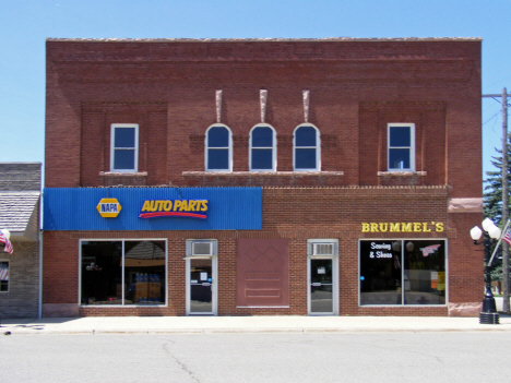 Street scene, Edgerton Minnesota, 2014