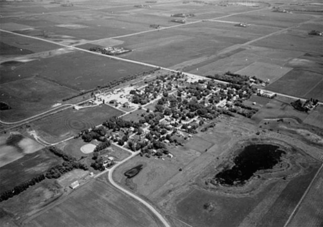 Aerial view, Garvin Minnesota, 1983