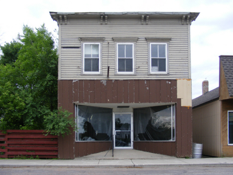 Street scene, Hanley Falls Minnesota, 2011