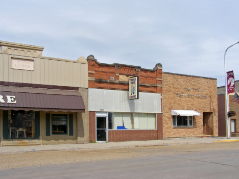 Street scene, Hanska Minnesota, 2014