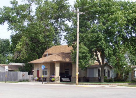 Former Gas Station, Hanska Minnesota, 2014