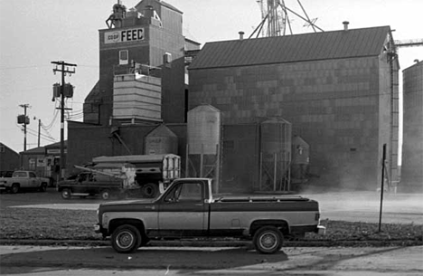 Elevator, Hanska Minnesota, 1983