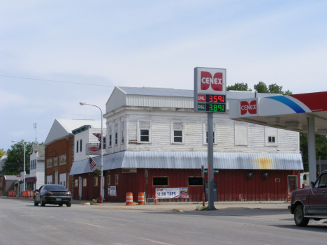 Street scene, Hanska Minnesota, 2014