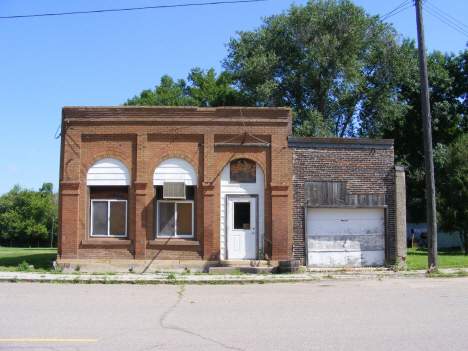 Street scene, Hazel Run Minnesota, 2014