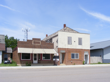 Street scene, Jeffers Minnesota, 2014