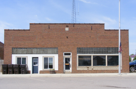 Street scene, Jeffers Minnesota, 2014