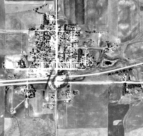 Aerial view, Kandiyohi Minnesota, 1955