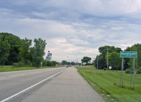 City limits and population sign, Kandiyohi Minnesota, 2014