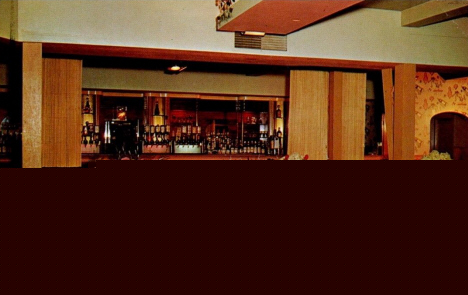 De Jarlais Supper Club and Coffee Shop, La Crescent Minnesota, 1960's
