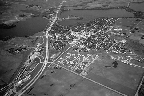 Aerial view, Lake Crystal Minnesota, 1975