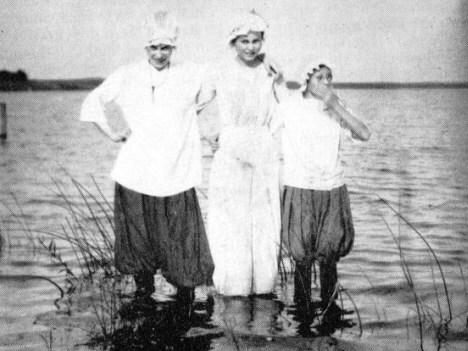 BATHING IN LAKE WILSON IN in 1910