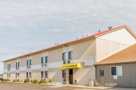 Super 8 Motel    luverne mn