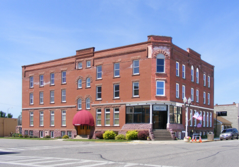 Former Manitou Hotel, Luverne Minnesota, 2014