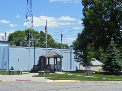 Street scene, Madelia Minnesota, 2014