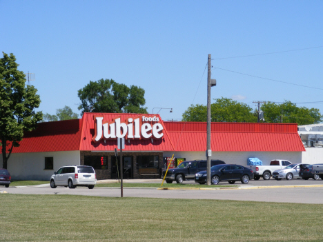 Grocery store, Madison Minnesota, 2014