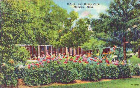 Zoo at Sibley Park, Mankato Minnesota, 1938