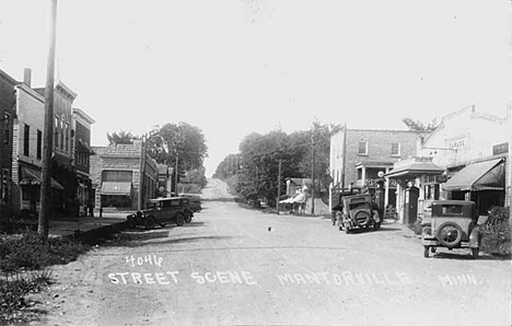 Street scene, Mantorville Minnesota, 1915