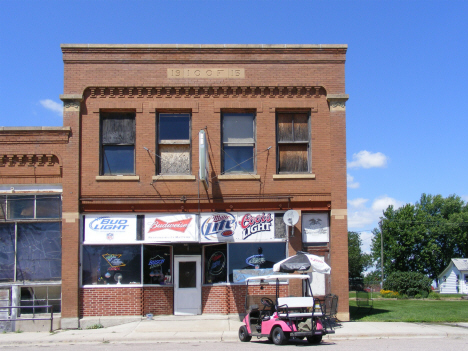 Bar and former Odd Fellows Hall, Nassau Minnesota, 2014