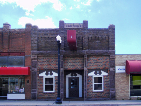 Street scene, Ortonville Minnesota, 2014