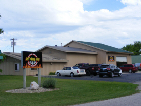 Jeff's Body Shop, Pennock Minnesota