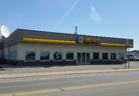 Barnum's NAPA Auto Parts, Pine River Minnesota