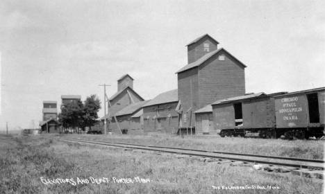 Depot and grain elevators, Porter Minnesota, 1910's