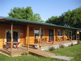 Crestwood Country Cabin, Preston Minnesota