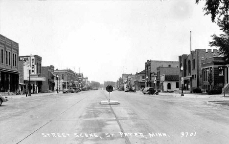 Street scene, St. Peter Minnesota, 1940